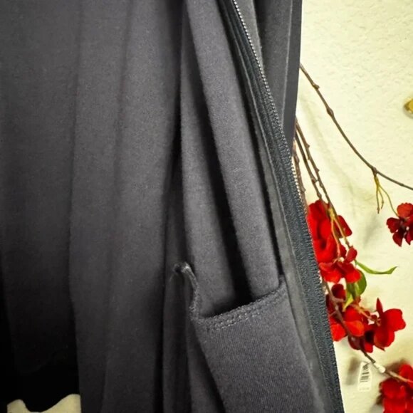 Puma Men's Track Jacket Size Large Navy Blue White Turquoise ZipUp Retro Y2K - Picture 9 of 12